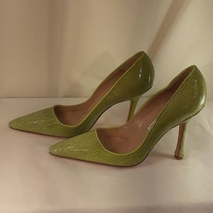 Manolo blahniks lime green pointy toe heel sparkly
